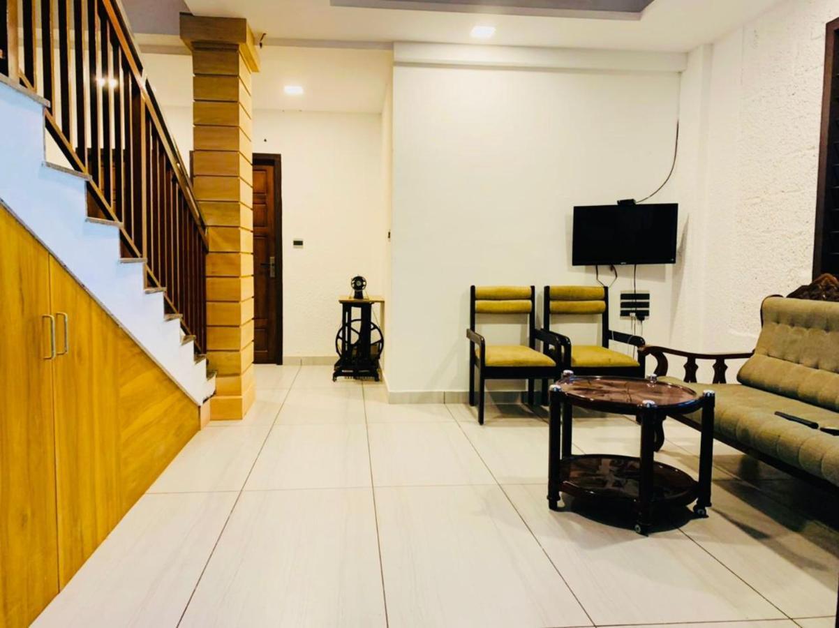 Five Bedroom Villa Munnar Bagian luar foto